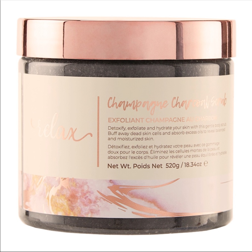 🌈Manna Kadar Champagne Charcoal Scrub🌈